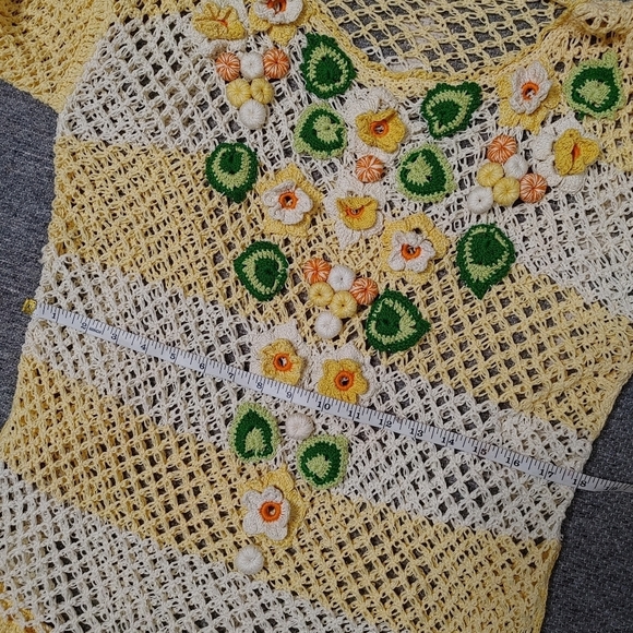 ADORABLE crochet floral swim cover/top S/M - Picture 11 of 13